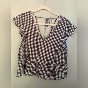 Abercrombie and Fitch Black and white gingham summer top